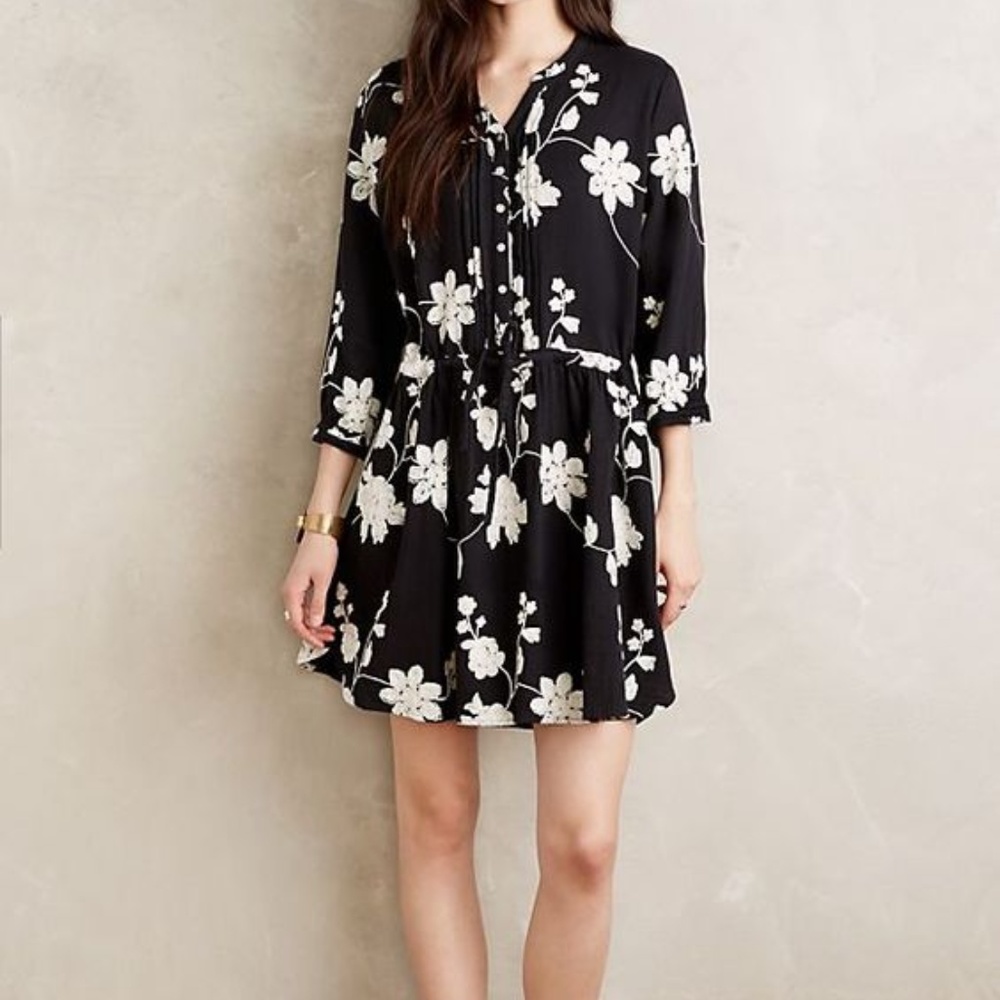 Isabella Sinclair Embroidered Naomi Shirtdress